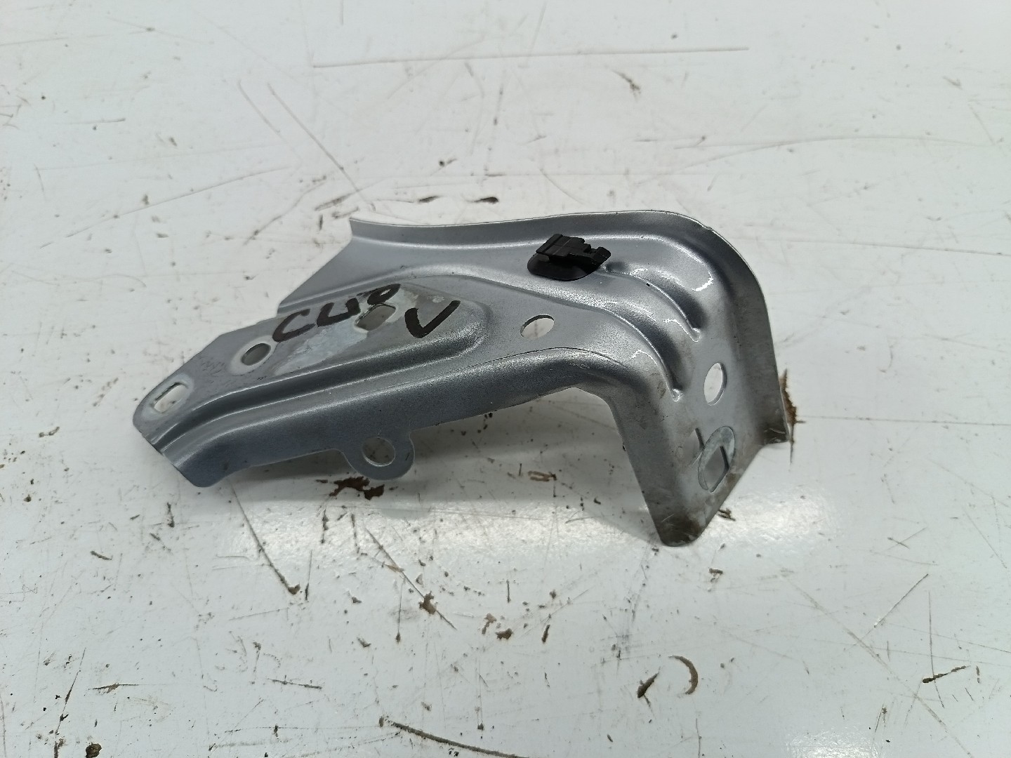 Suporte de montagem guarda lamas RENAULT CLIO V (BF_) | 19 -  Imagem-3