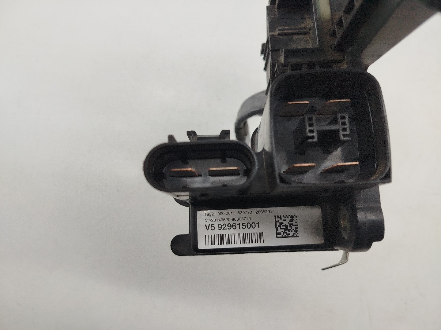 Módulo de Bateria BMW 3 (F30, F80) | 11 - 18 Imagem-2