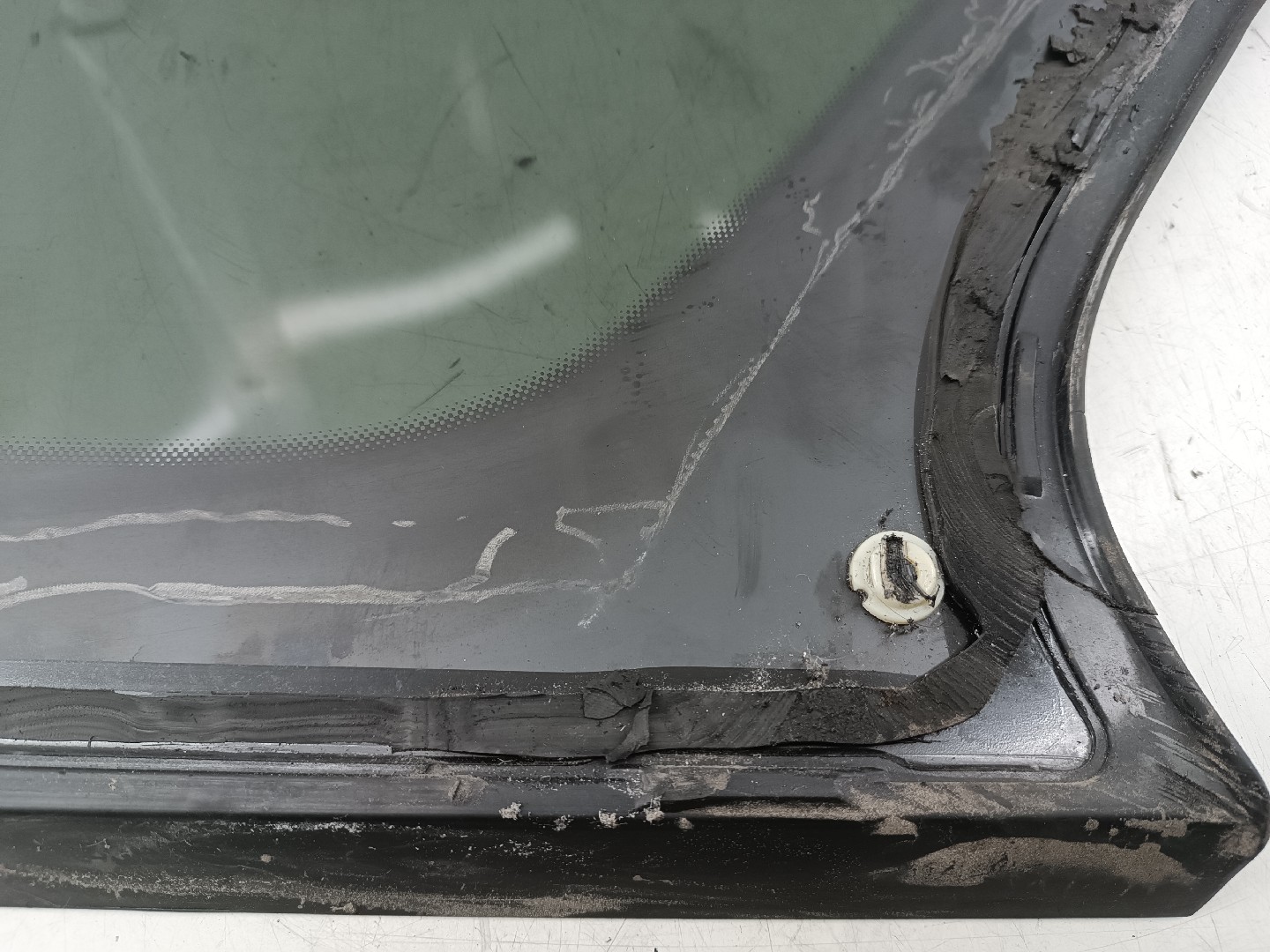 Vidro Painel Tras Esquerdo FIAT TIPO três volumes (356_) | 15 -  Imagem-1