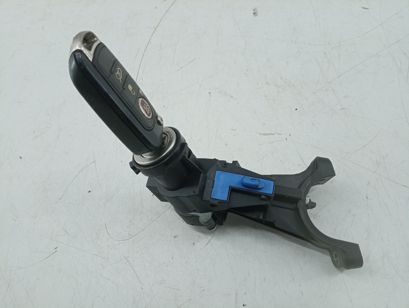 Canhão da ignição FIAT TIPO três volumes (356_) | 15 -  Imagem-1