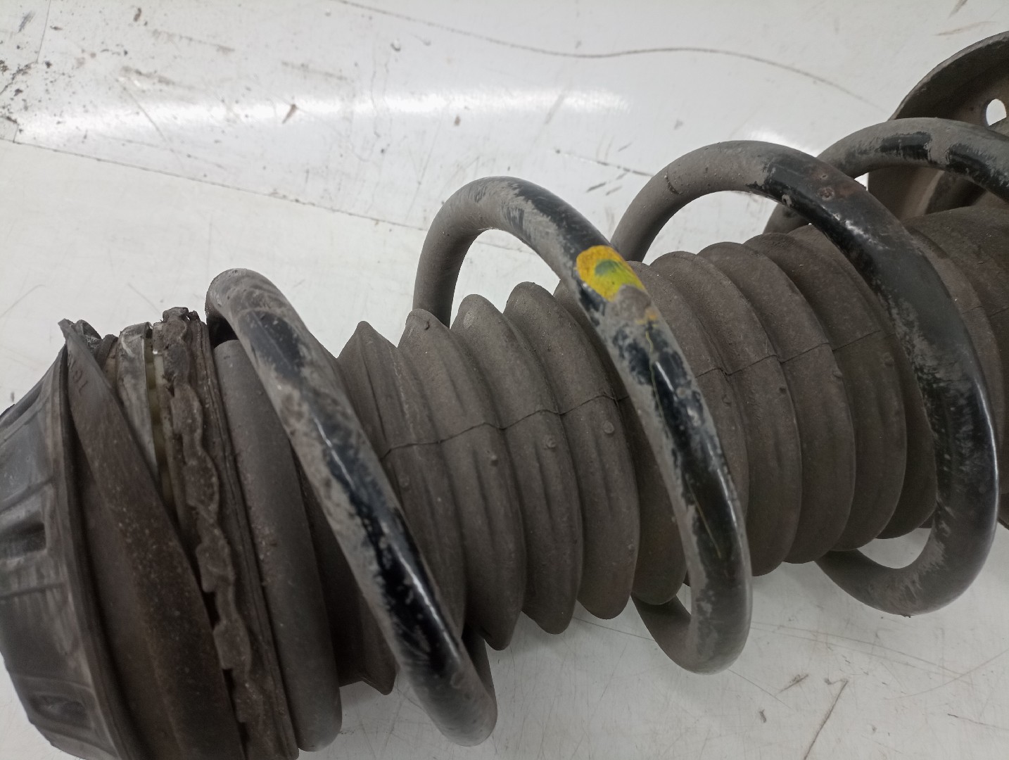 Amortecedor frente esquerdo FIAT TIPO três volumes (356_) | 15 -  Imagem-2