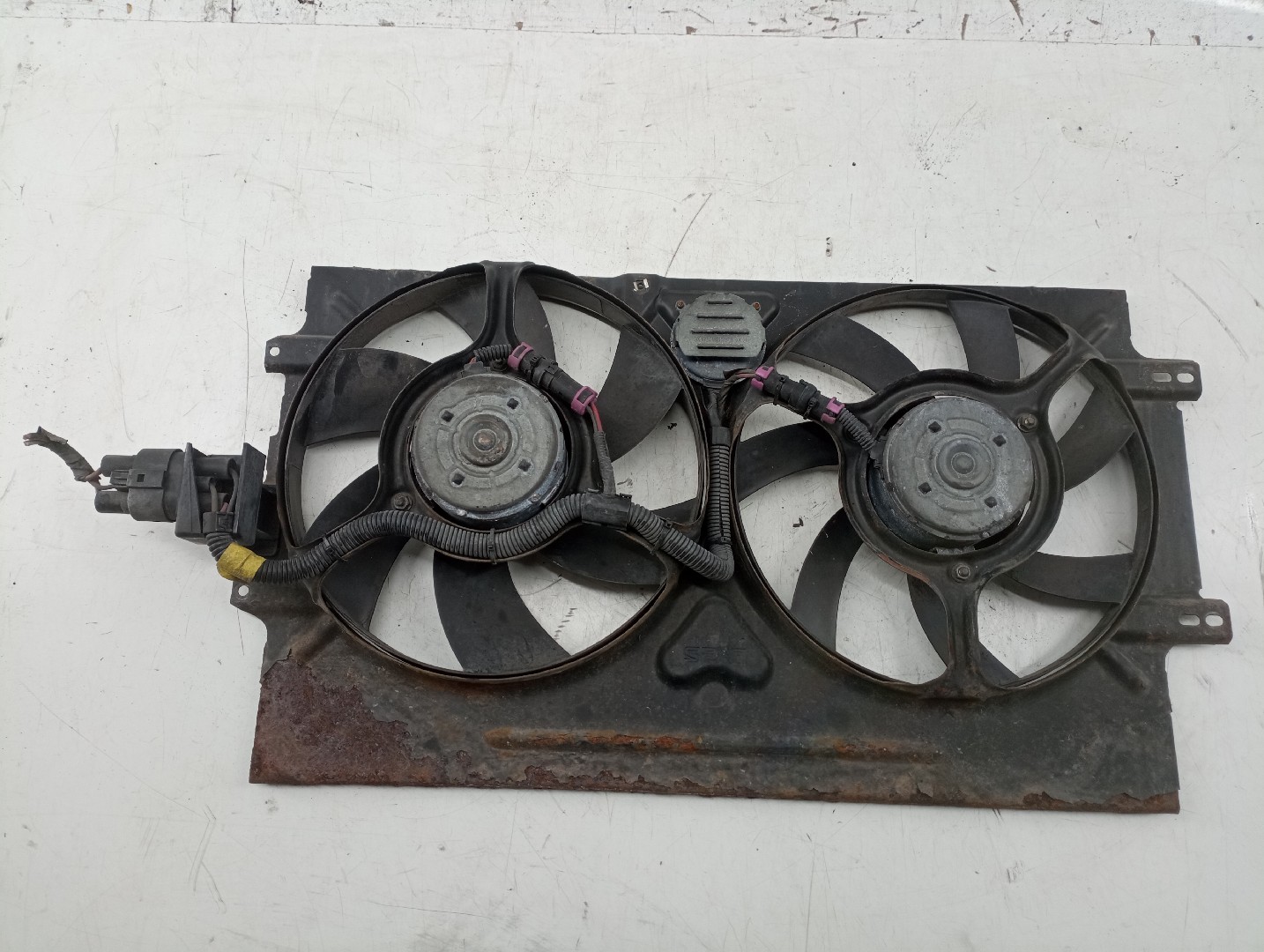Termo ventilador SEAT IBIZA III (6K1) | 99 - 02 Imagem-2