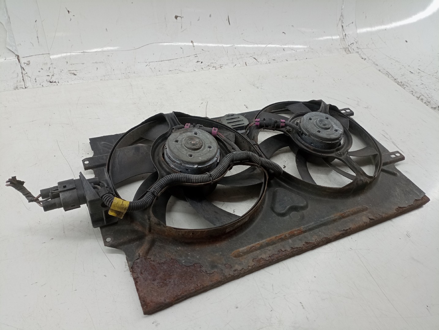 Termo ventilador SEAT IBIZA III (6K1) | 99 - 02 Imagem-1