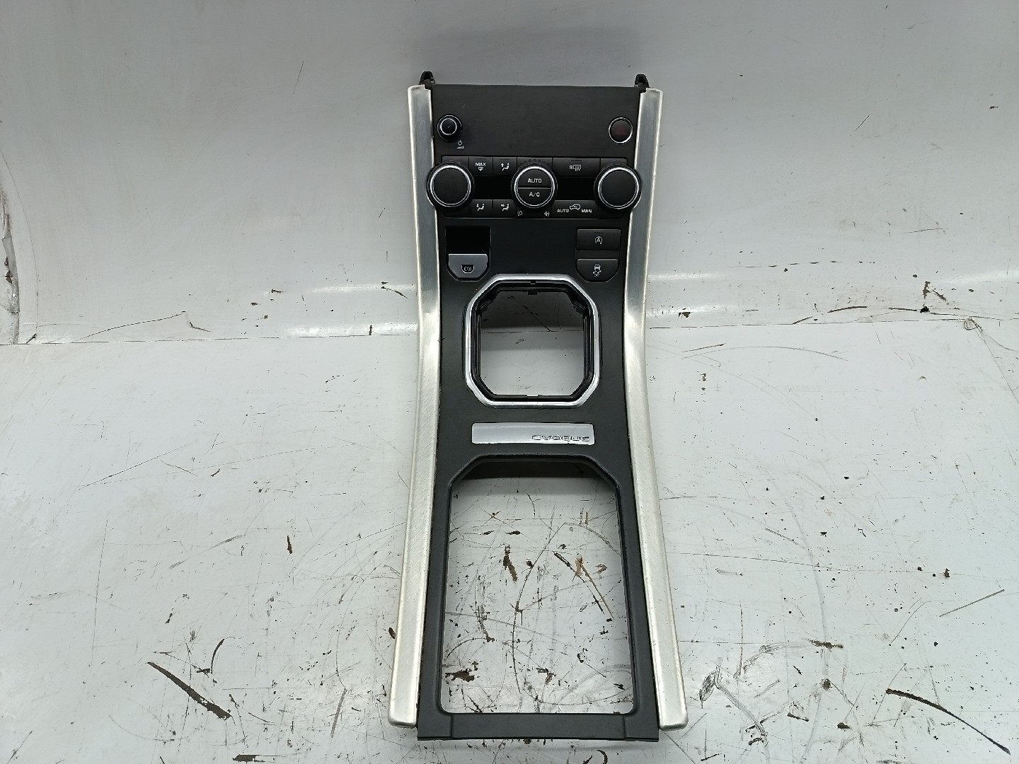 Consola Central LAND ROVER RANGE ROVER EVOQUE (L538) | 11 - 