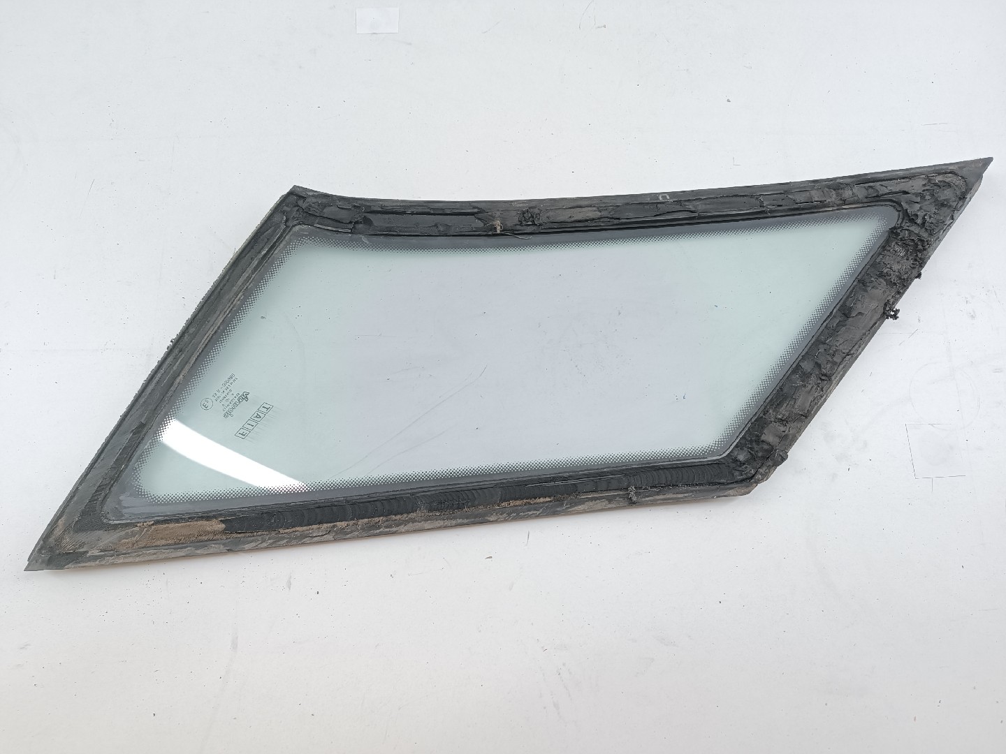 Vidro Painel Tras Direito FIAT UNO (146_) | 83 - 06