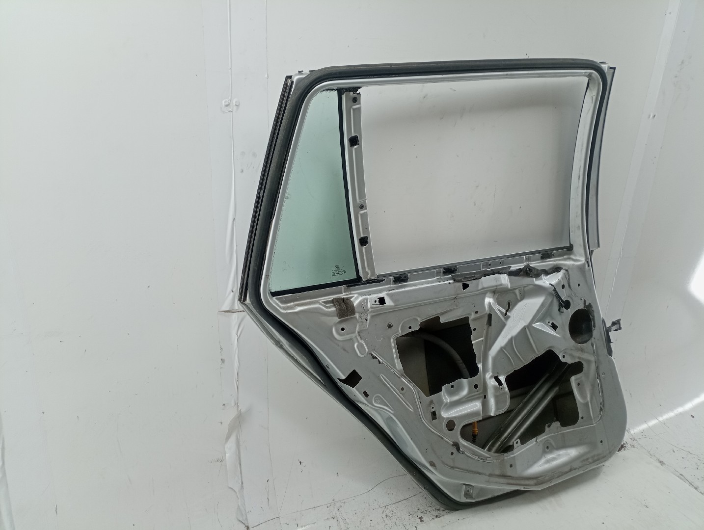 Porta Traseira Esquerda BMW 3 Touring (E46) | 99 - 05 Imagem-2