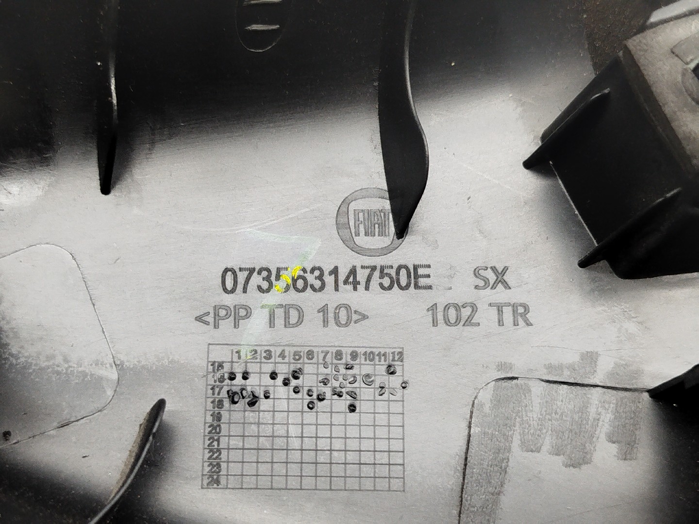 Acabamento de porta FIAT TIPO três volumes (356_) | 15 -  Imagem-2