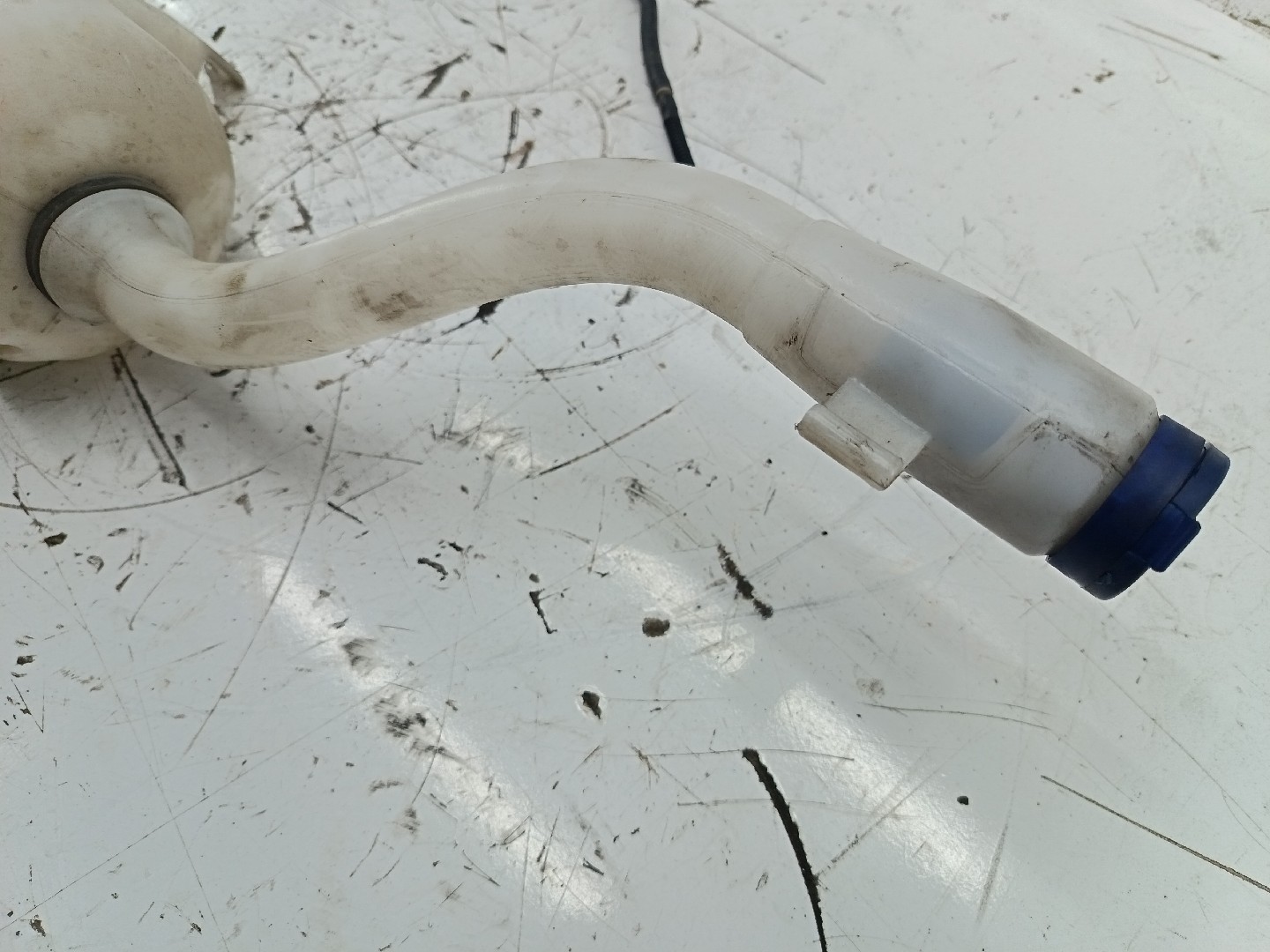 Reservatório de água do limpa para-brisas FIAT TIPO três volumes (356_) | 15 -  Imagem-2