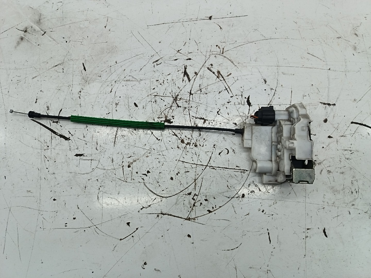 Fecho da Porta Trás Esquerdo FIAT TIPO três volumes (356_) | 15 - 