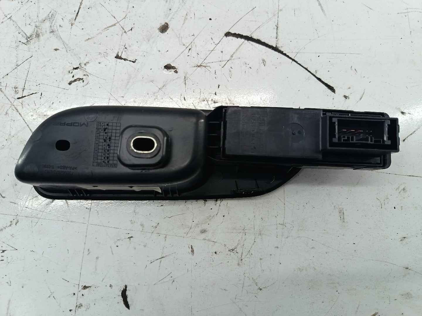 Comutador de vidro traseiro esquerdo FIAT TIPO três volumes (356_) | 15 -  Imagem-2