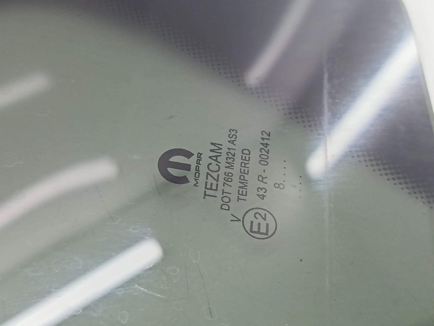 Vidro Traseiro Pequeno Direito FIAT TIPO três volumes (356_) | 15 -  Imagem-1