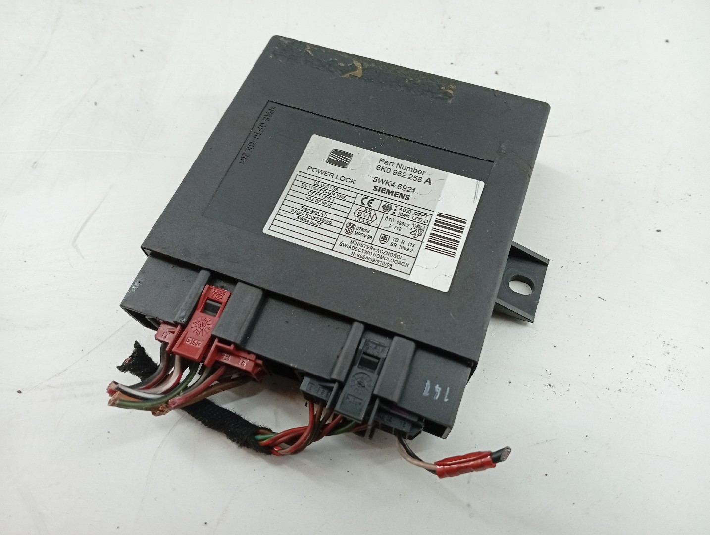 Centralina do Fecho Central SEAT IBIZA III (6K1) | 99 - 02 Imagem-4