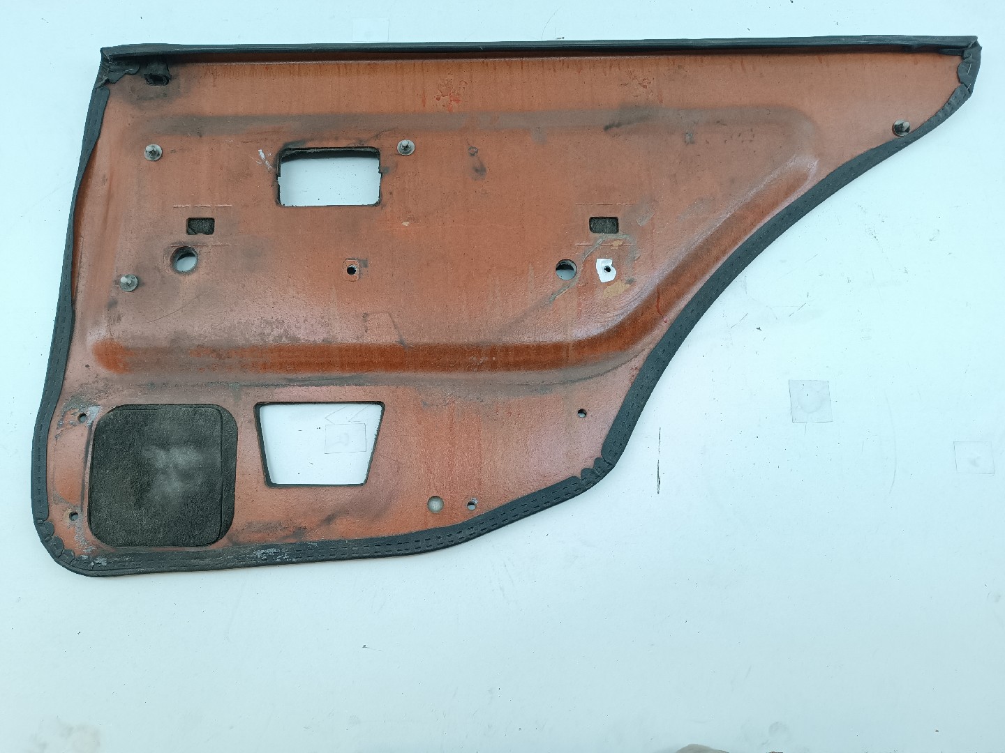 Quartela de porta trás esquerda PEUGEOT 106 I (1A, 1C) | 91 - 96