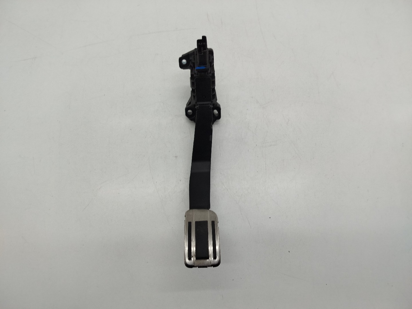 Pedal acelerador PEUGEOT 208 II (UB_, UP_, UW_, UJ_) | 19 -  Imagem-5
