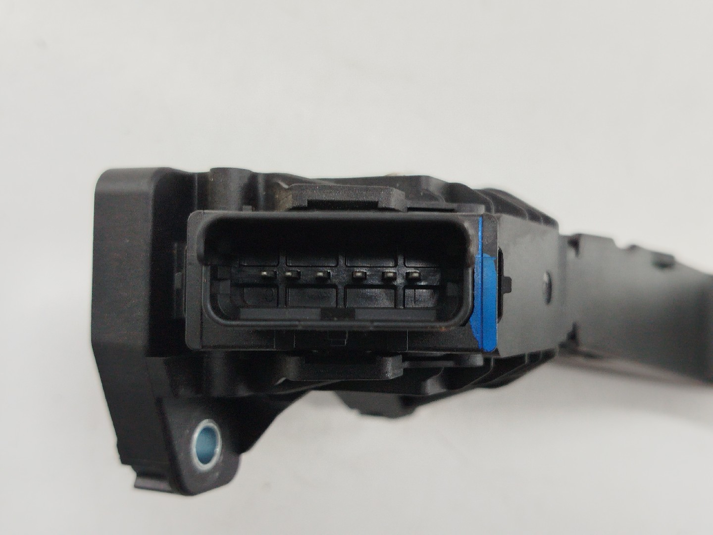 Pedal acelerador PEUGEOT 208 II (UB_, UP_, UW_, UJ_) | 19 -  Imagem-4