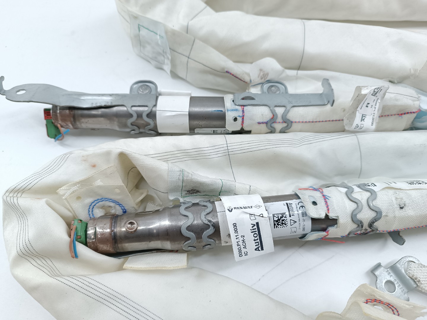 Airbag de cortina direito esquerdo RENAULT MEGANE IV Sporter (K9A/M/N_) | 16 -  Imagem-1