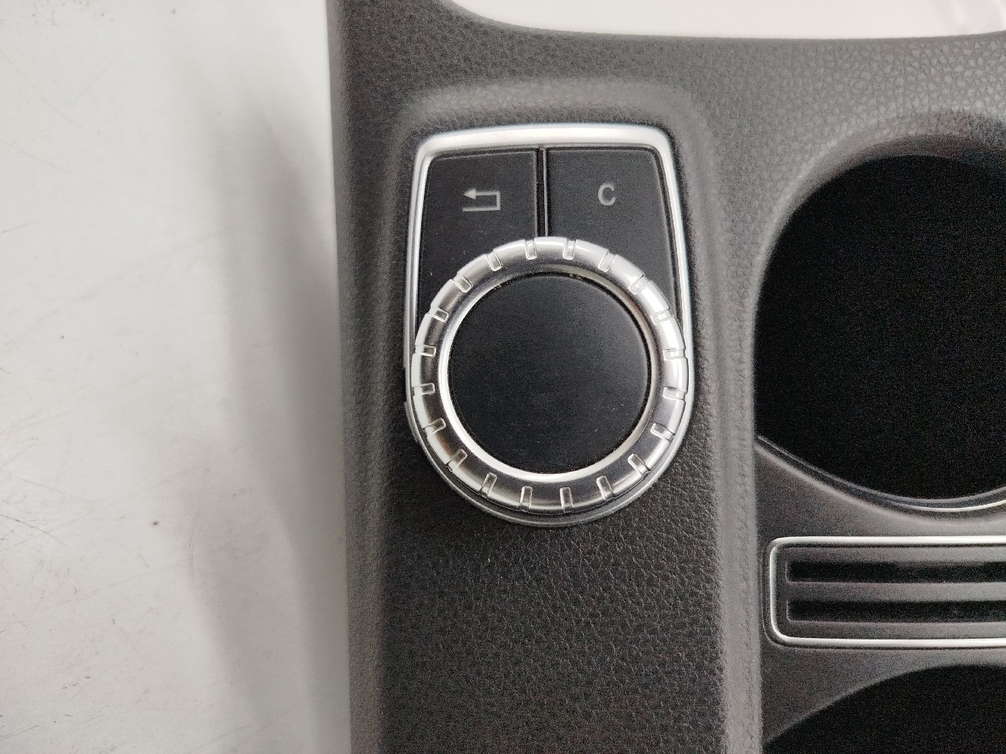 Suporte de copos MERCEDES-BENZ A-CLASS (W176) | 12 - 18 Imagem-1