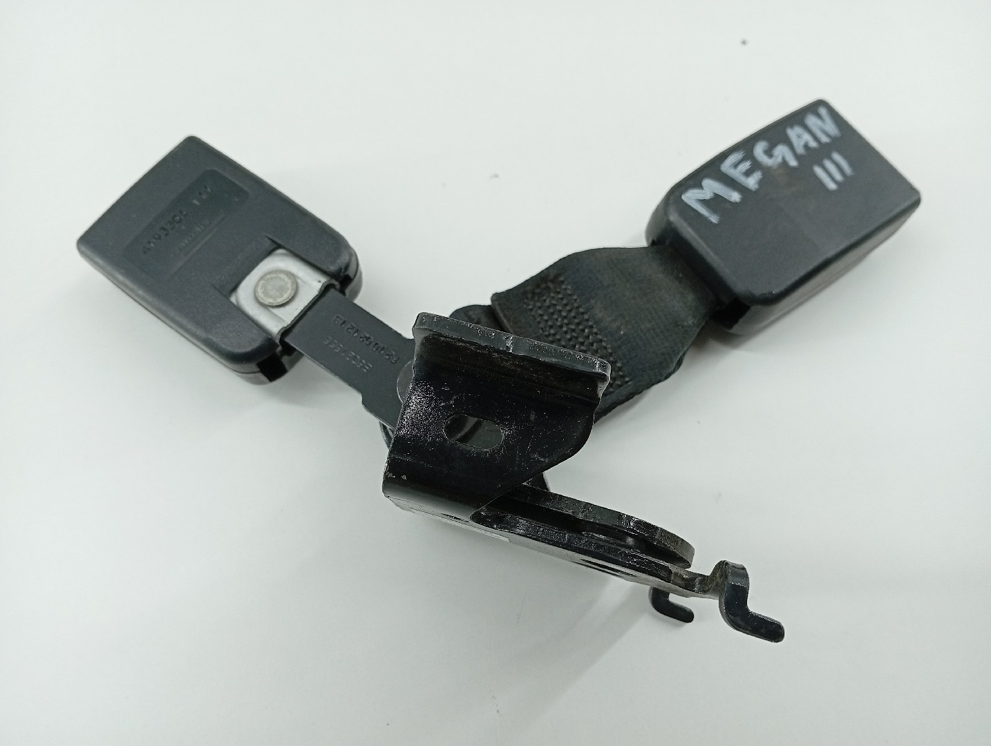 Encaixe cinto traseiro RENAULT MEGANE III Hatchback (BZ0/1_) | 08 - 