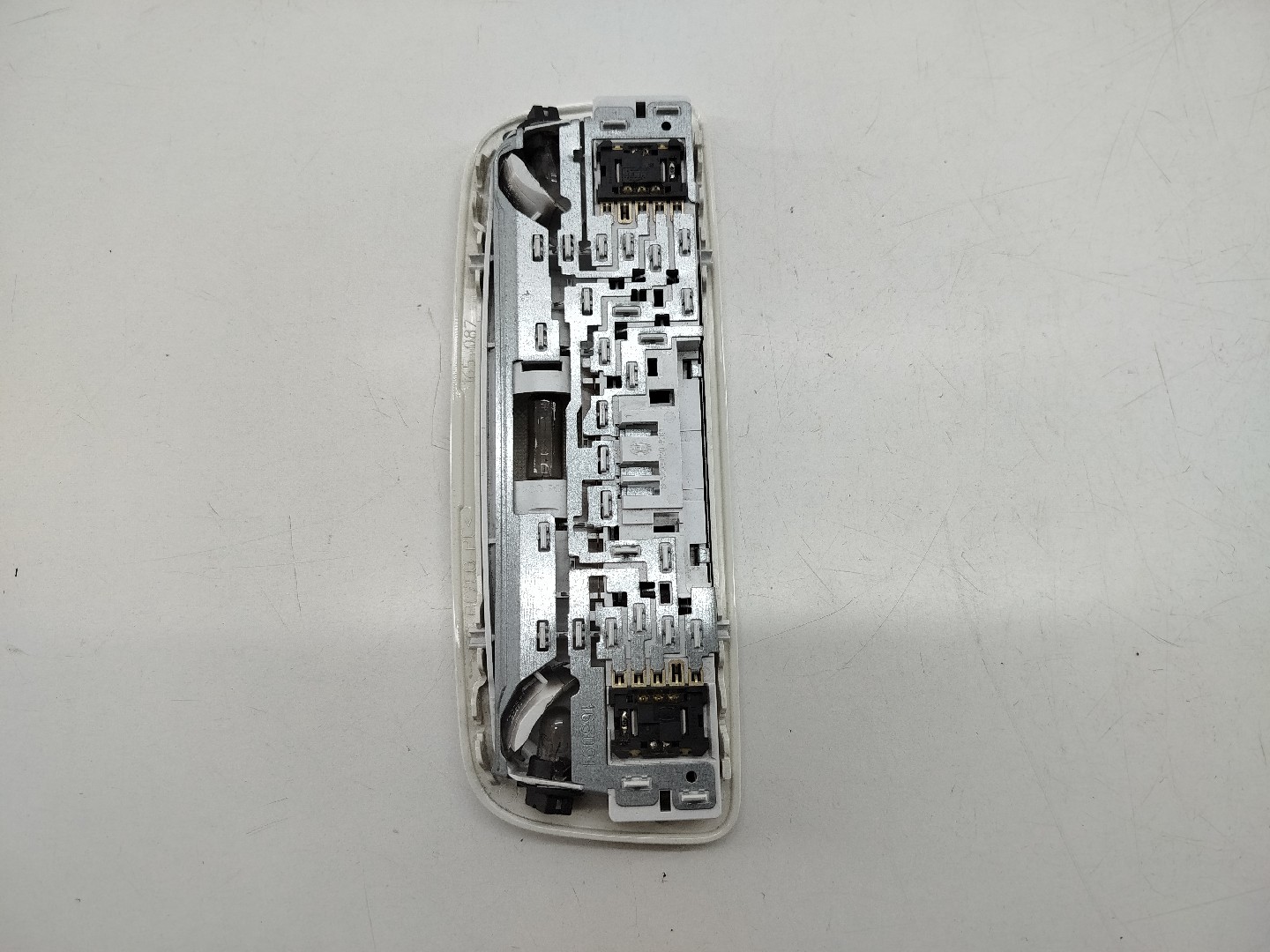 Luz interior MERCEDES-BENZ A-CLASS (W176) | 12 - 18 Imagem-4