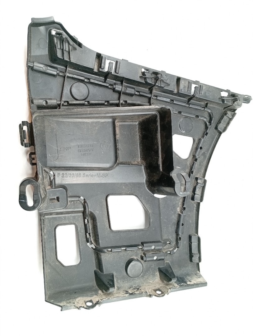Suporte de montagem de para-choques BMW 3 (F30, F80) | 11 - 18 Imagem-1