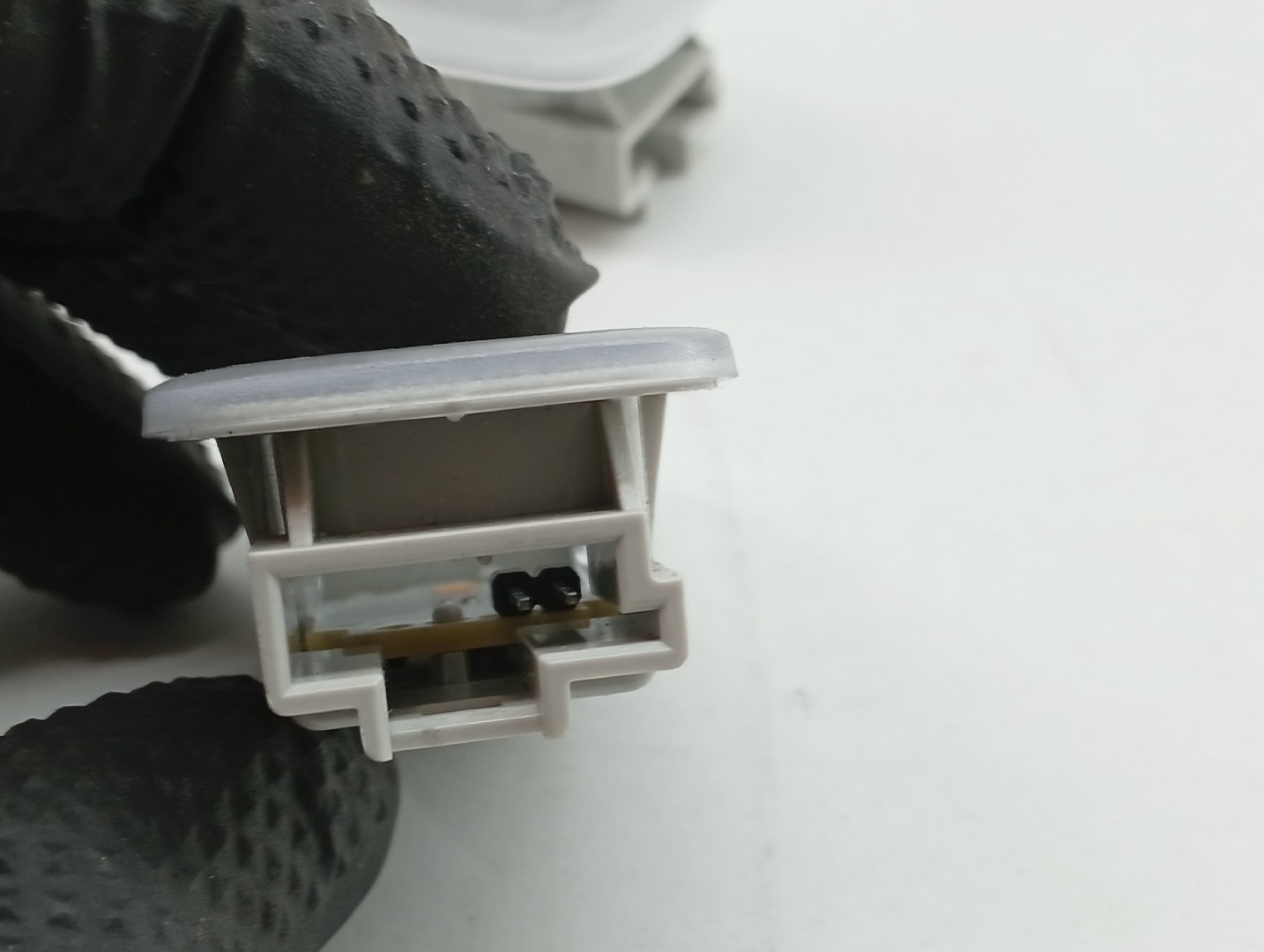 Luz de cortesia MERCEDES-BENZ A-CLASS (W177) | 18 -  Imagem-3