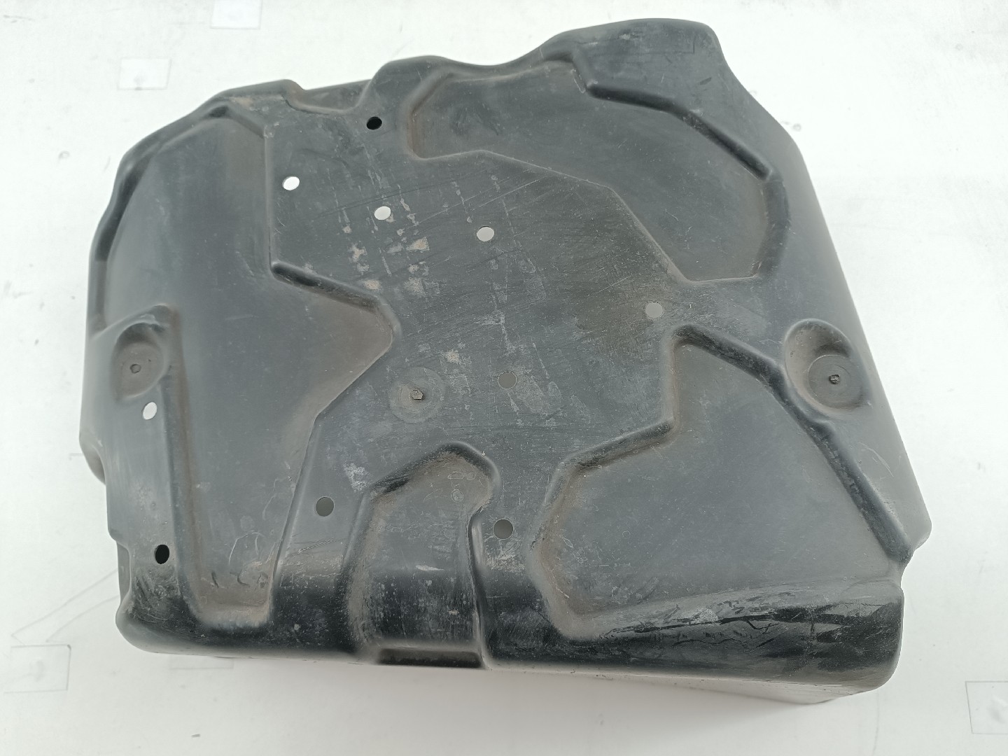 Proteção inferior de carroçaria PEUGEOT 3008 SUV (M_) | 16 -  Imagem-2