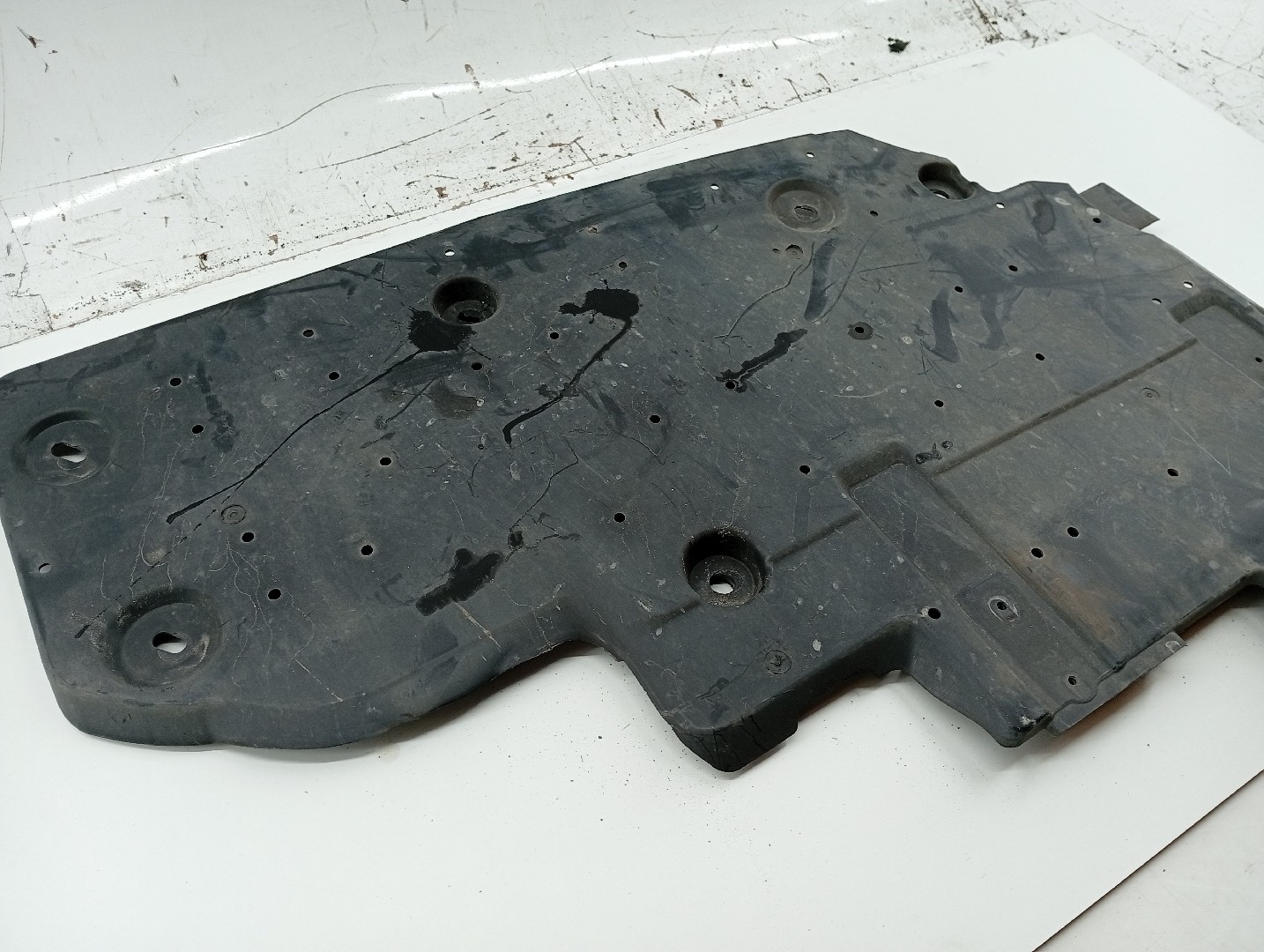 Proteção inferior de carroçaria PEUGEOT 3008 SUV (M_) | 16 -  Imagem-2