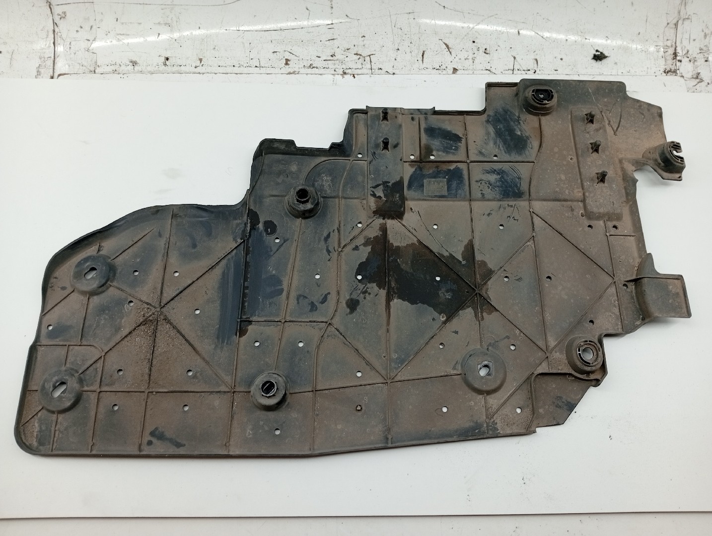 Proteção inferior de carroçaria PEUGEOT 3008 SUV (M_) | 16 -  Imagem-4