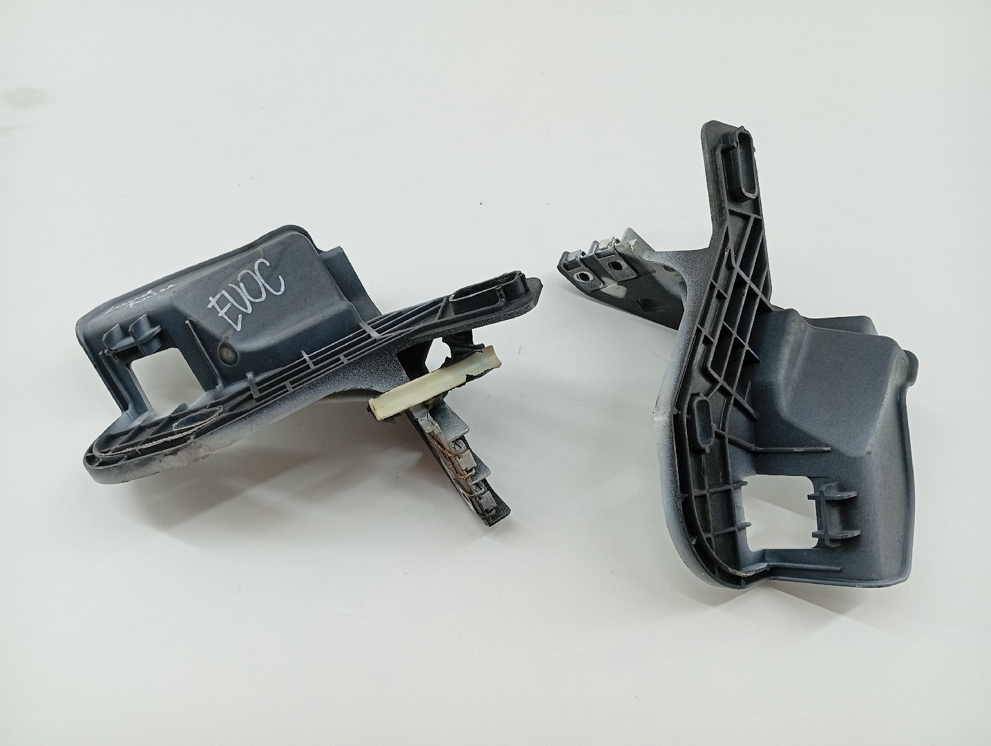 Suporte de montagem guarda lamas LAND ROVER RANGE ROVER EVOQUE (L538) | 11 -  Imagem-4