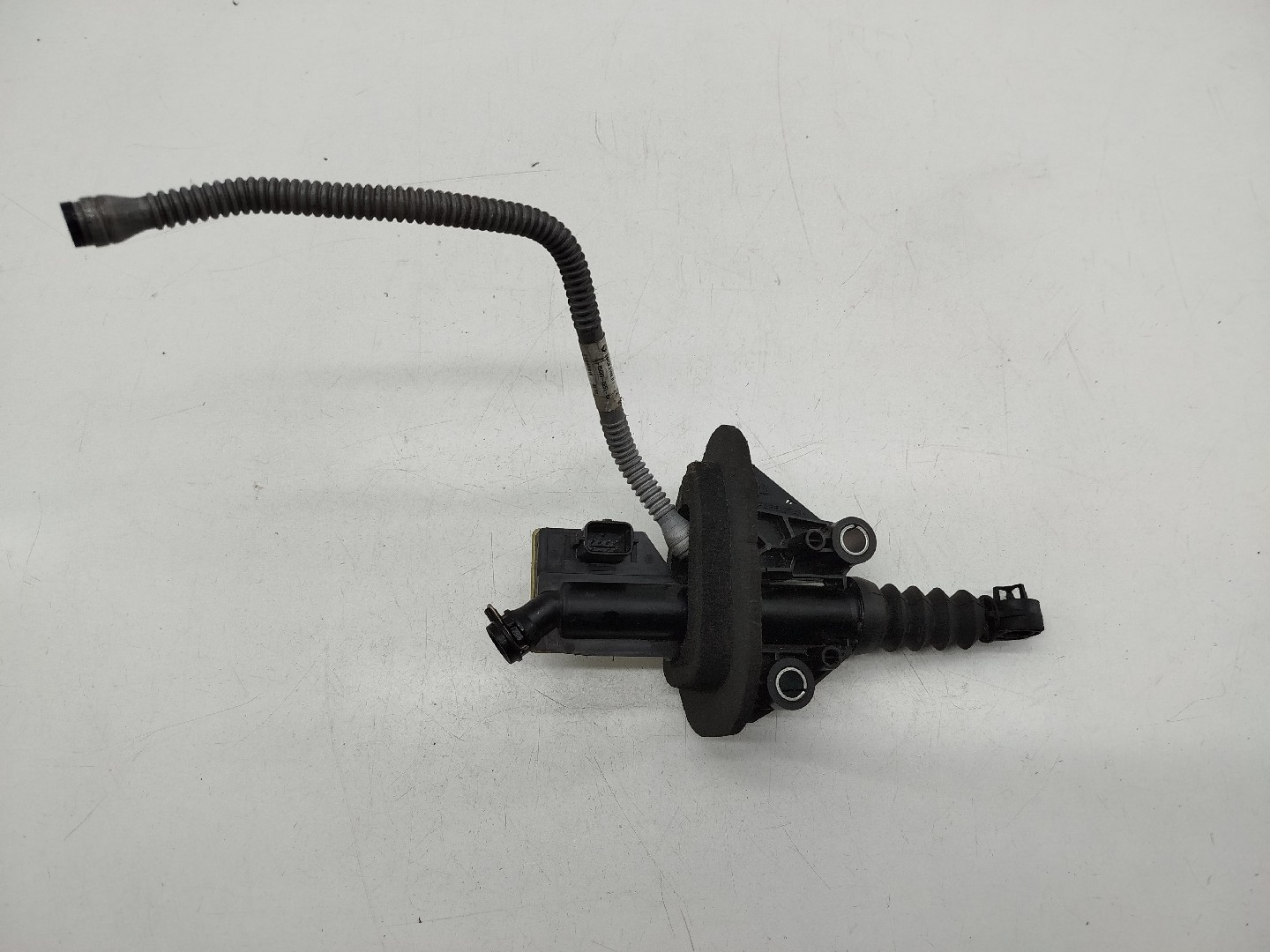 Cilindro mestre RENAULT MEGANE IV Hatchback (B9A/M/N_) | 15 - 