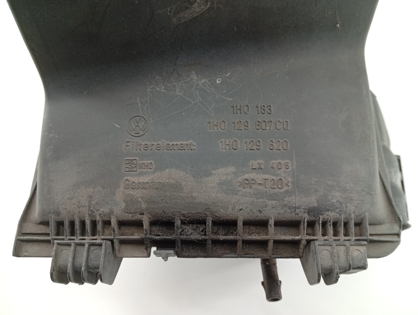 Caixa de filtro de ar VOLKSWAGEN GOLF III (1H1) | 91 - 98 Imagem-1