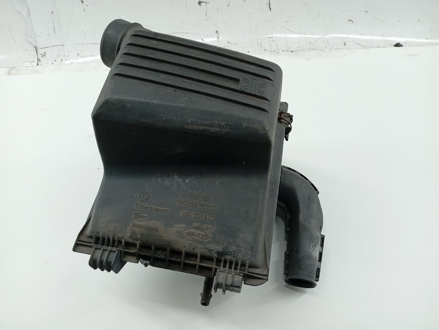 Caixa de filtro de ar VOLKSWAGEN GOLF III (1H1) | 91 - 98 Imagem-7