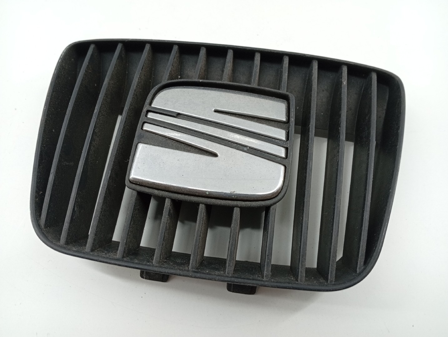Grelha da Frente SEAT IBIZA III (6K1) | 99 - 02 Imagem-4