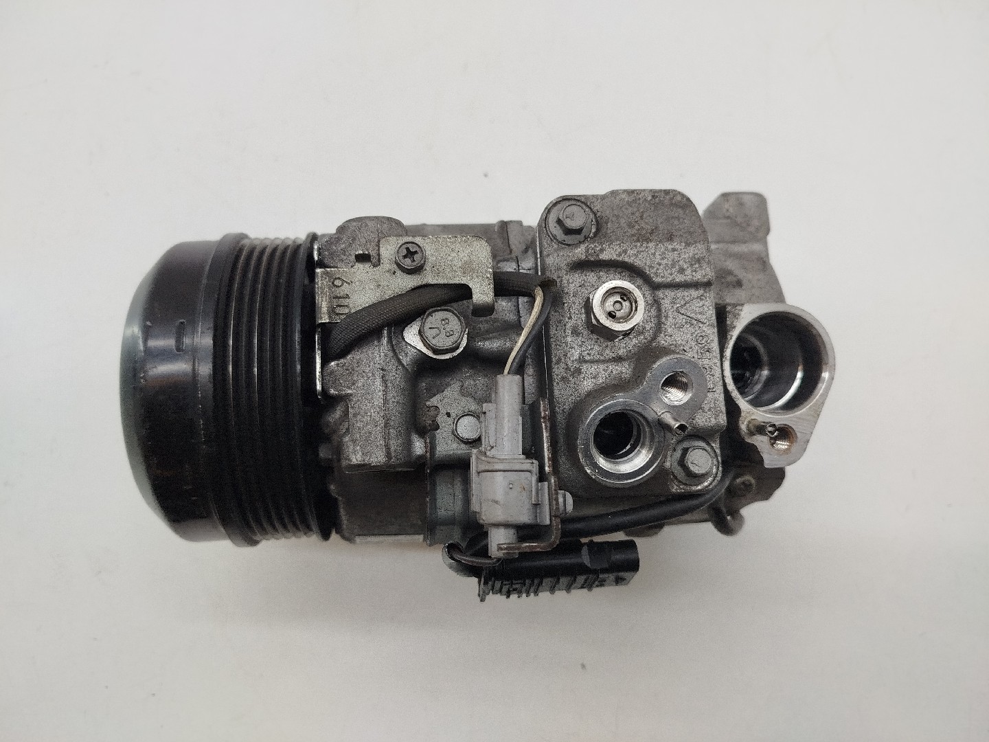 Compressor do Ar Condicionado MERCEDES-BENZ C-CLASS (W204) | 07 - 15 Imagem-2