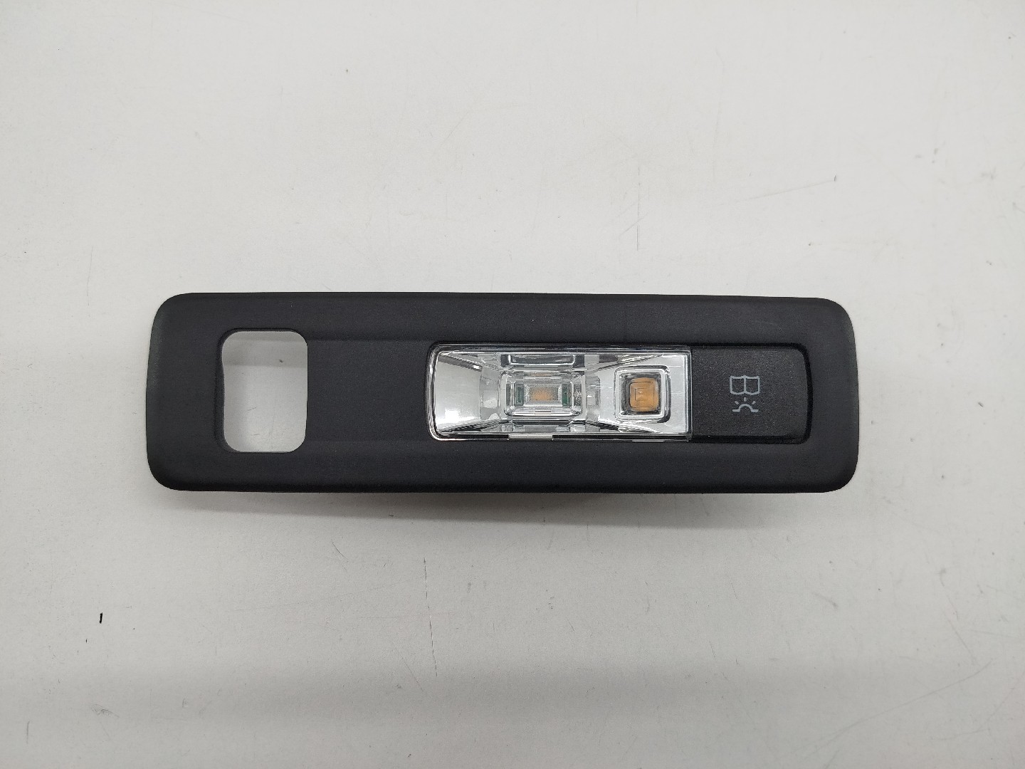 Luz interior MERCEDES-BENZ A-CLASS (W177) | 18 -  Imagem-5