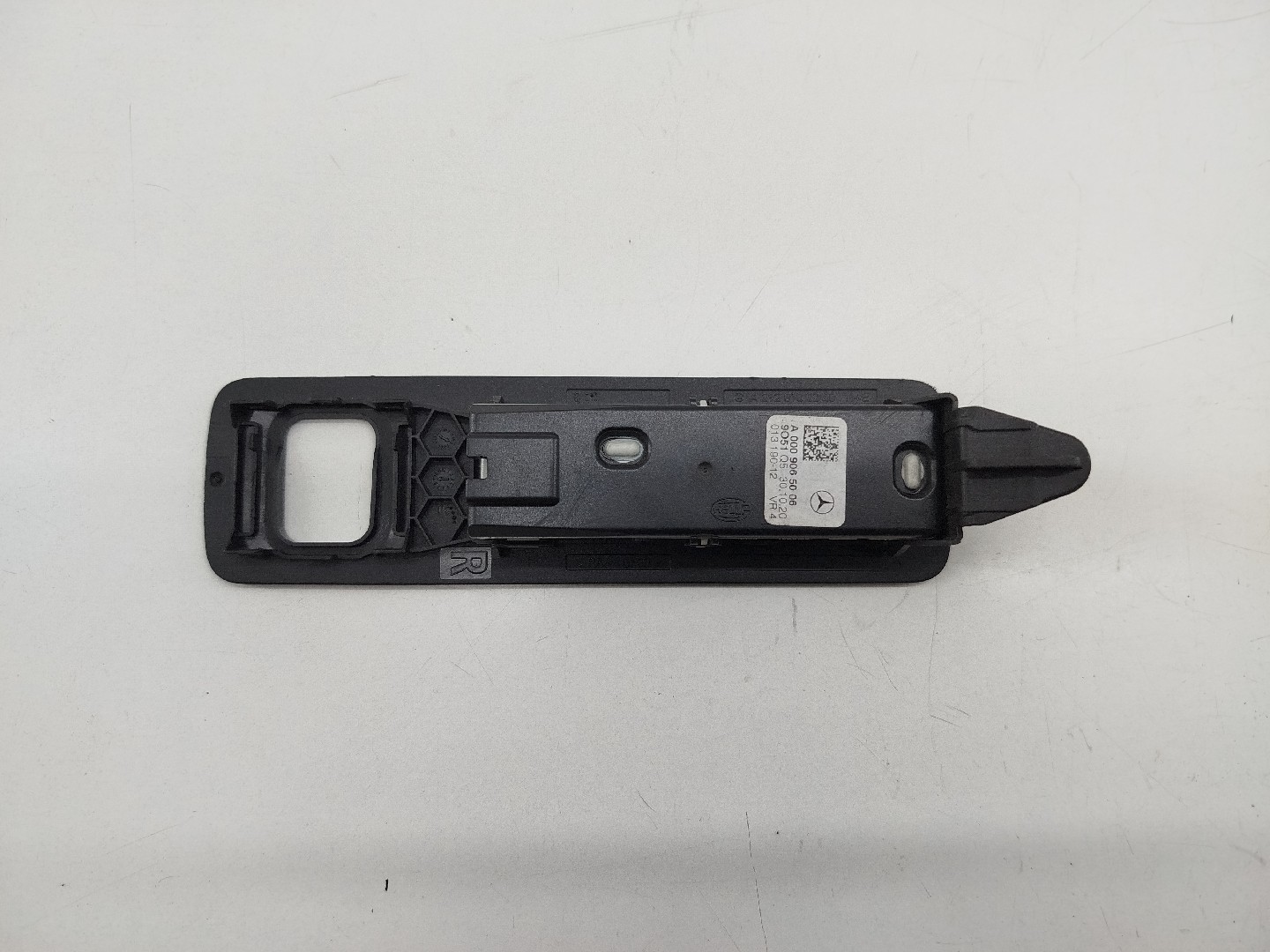 Luz interior MERCEDES-BENZ A-CLASS (W177) | 18 -  Imagem-2