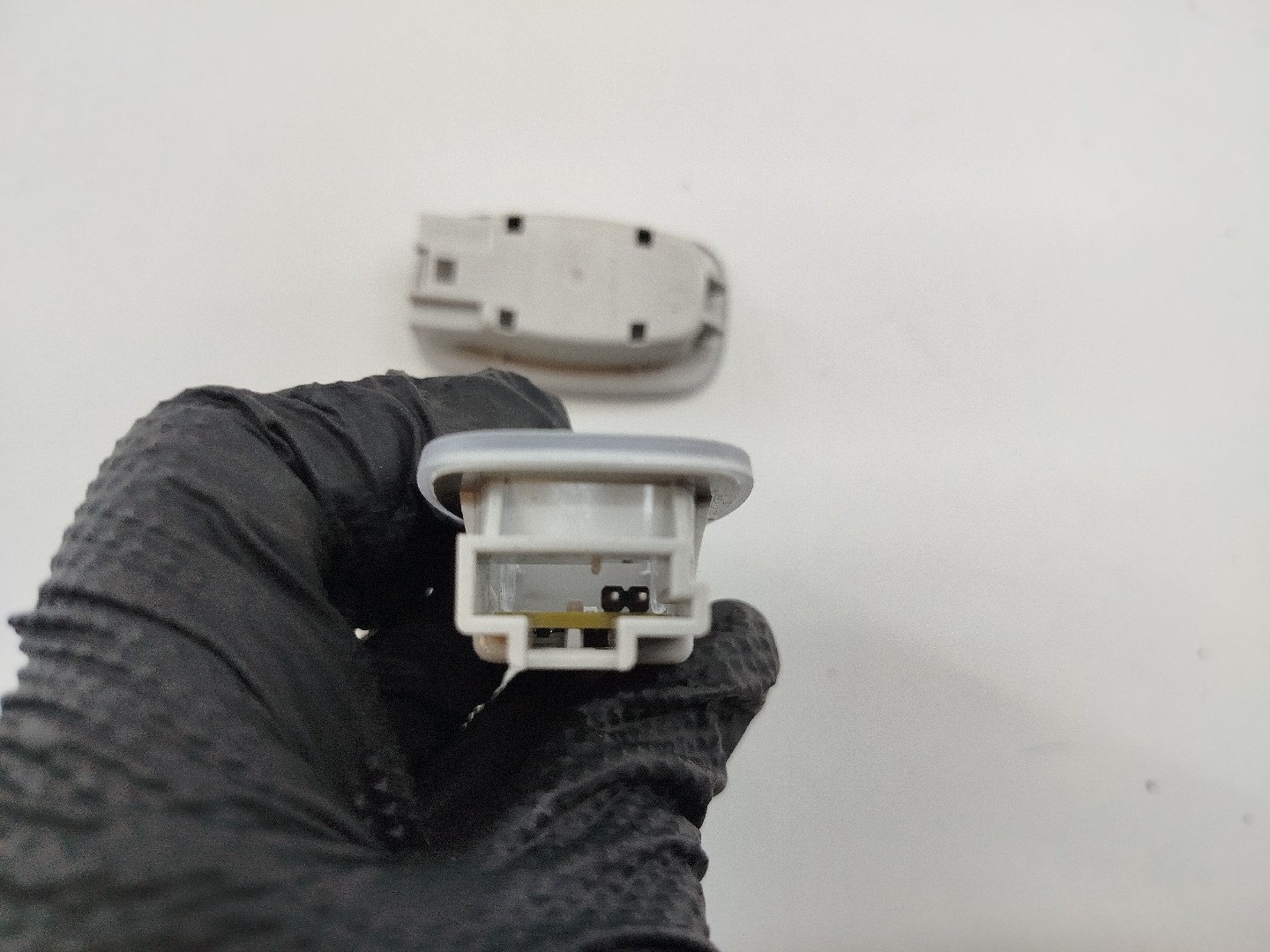 Luz interior MERCEDES-BENZ A-CLASS (W177) | 18 -  Imagem-2