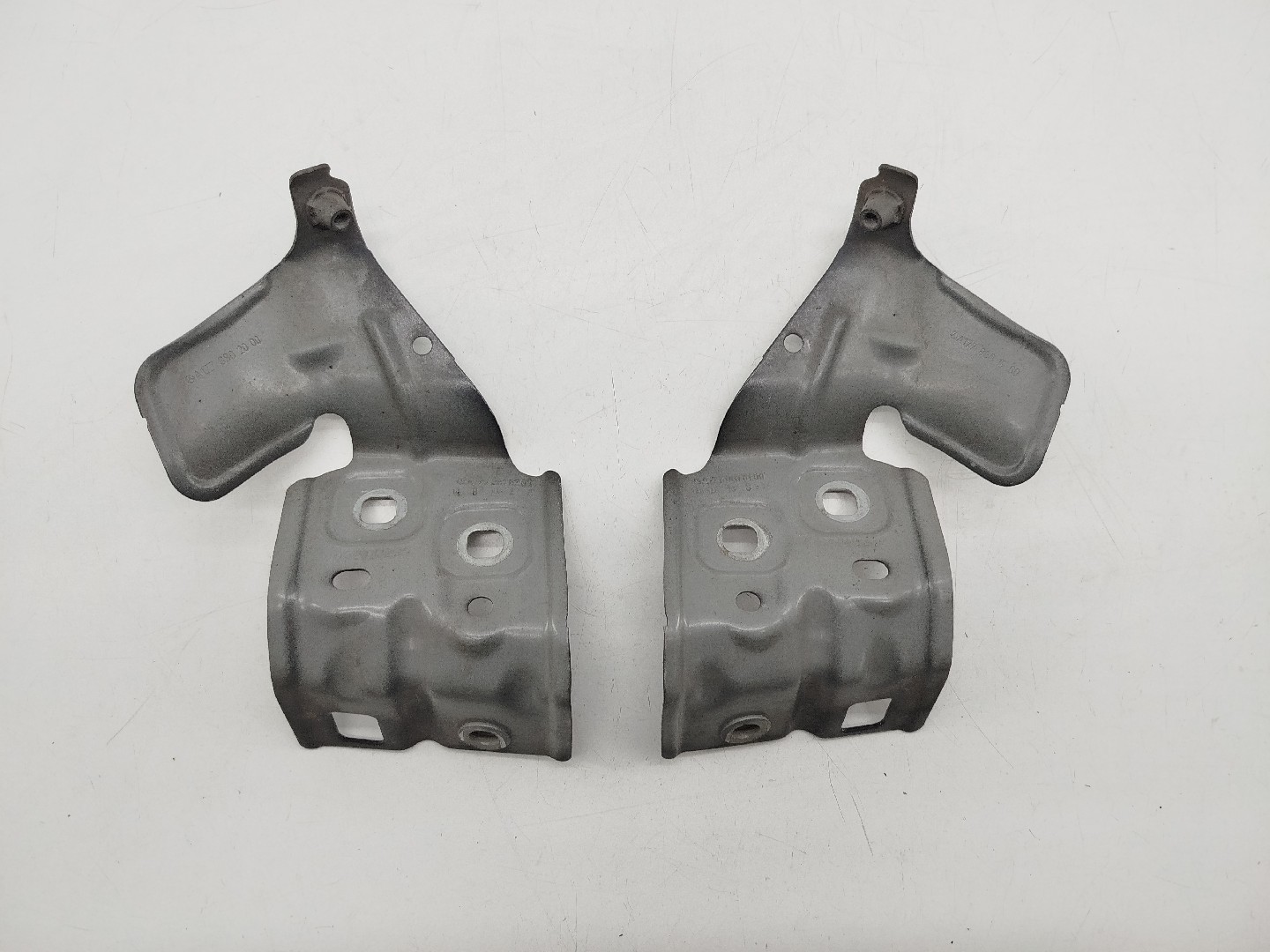 Suporte de montagem guarda lamas MERCEDES-BENZ A-CLASS (W177) | 18 - 