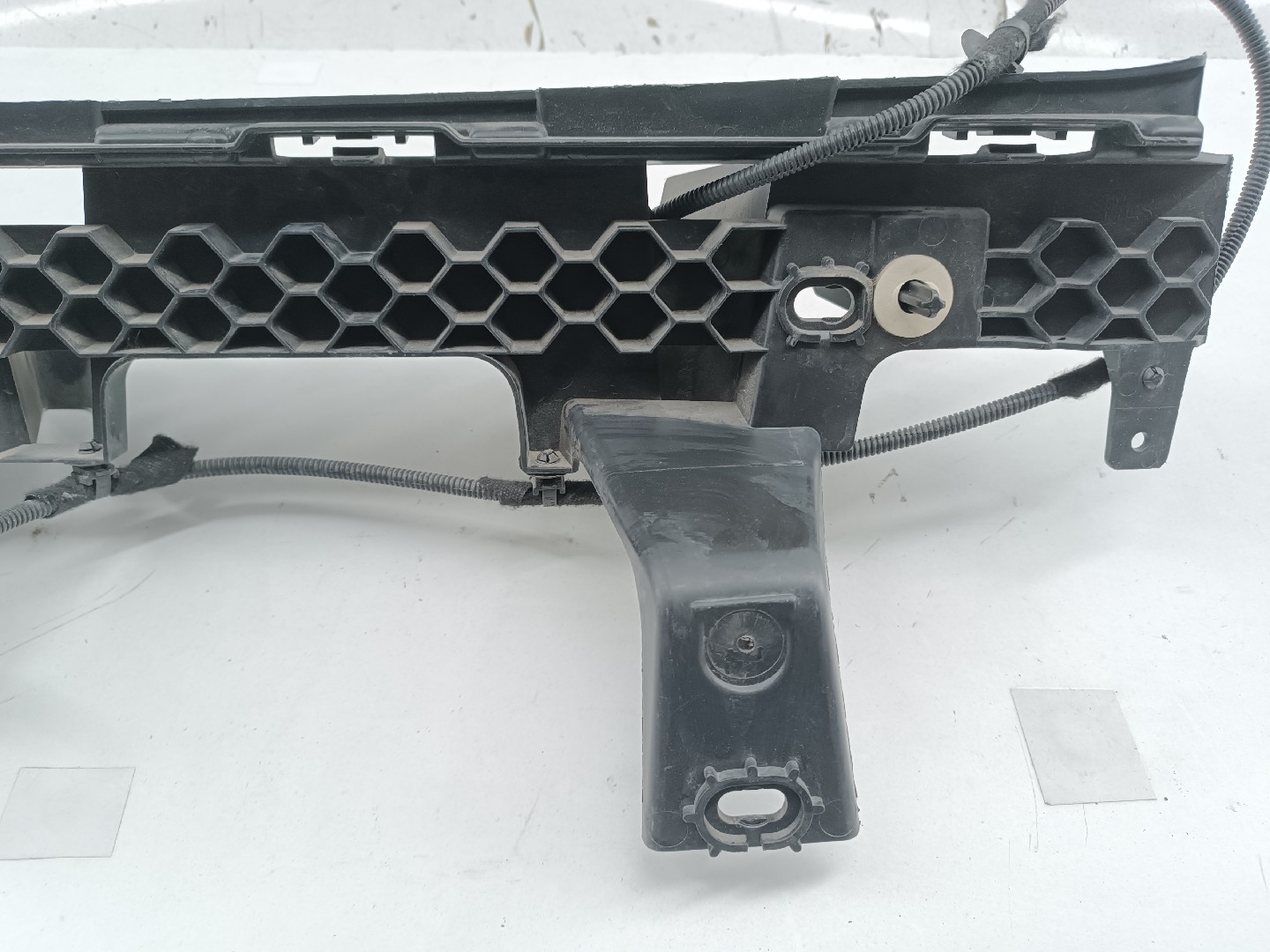Suporte de montagem de para-choques PEUGEOT 3008 SUV (M_) | 16 -  Imagem-1