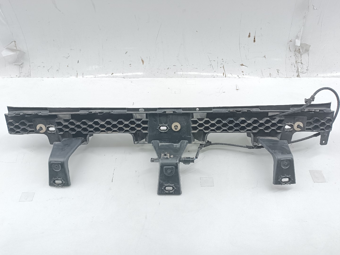 Suporte de montagem de para-choques PEUGEOT 3008 SUV (M_) | 16 - 