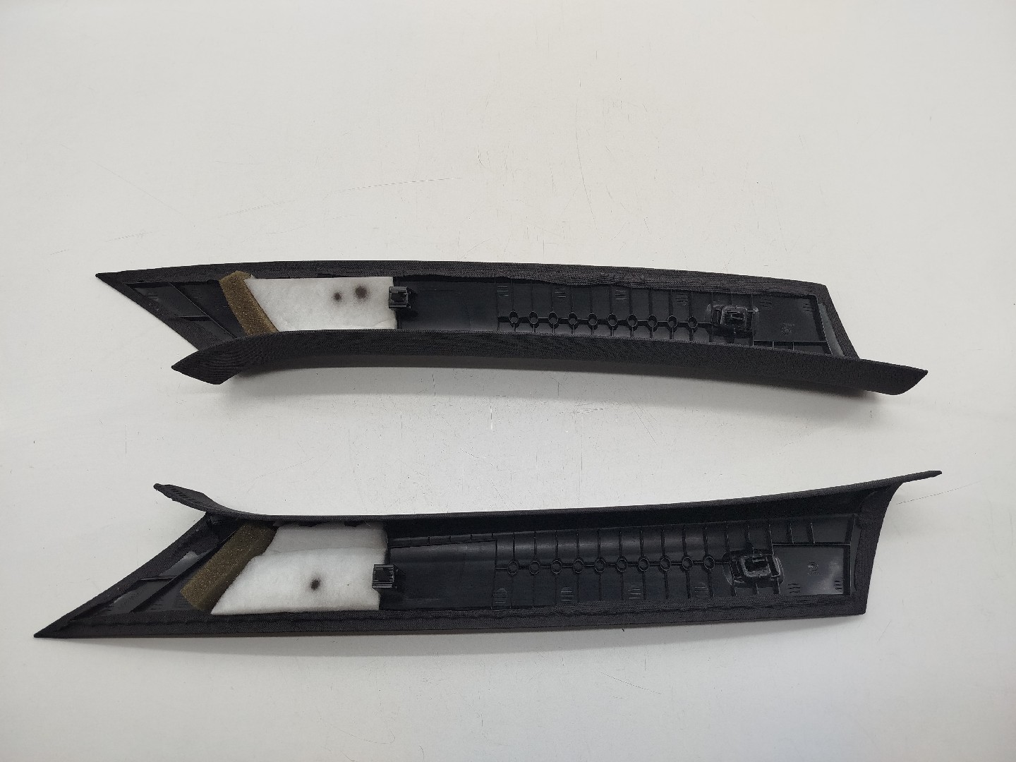 Moldura de pilar A MERCEDES-BENZ CLA Coupé (C117) | 13 - 19 Imagem-2