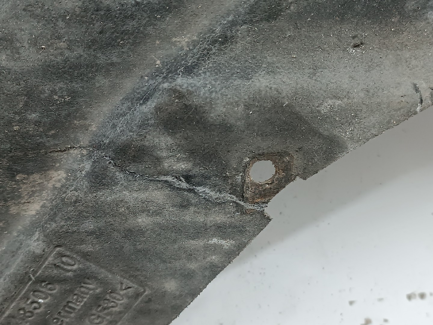 Proteção inferior de carroçaria BMW 6 (E63) | 03 - 10 Imagem-9