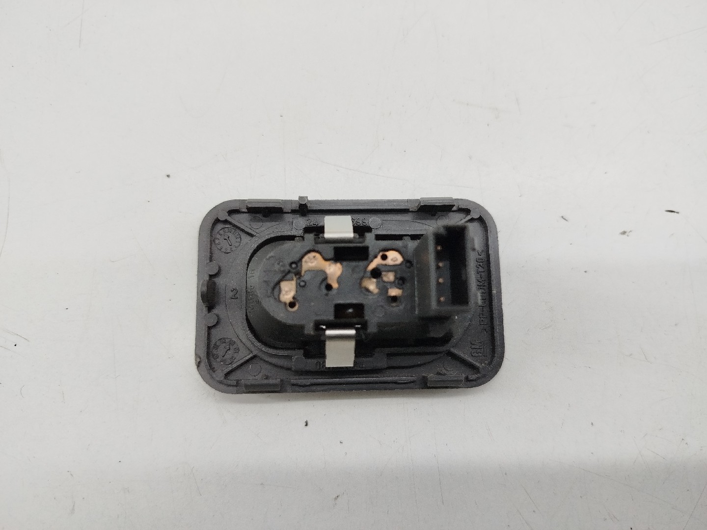 Comutador de vidro frente direito OPEL CORSA C (X01) | 00 - 09 Imagem-4