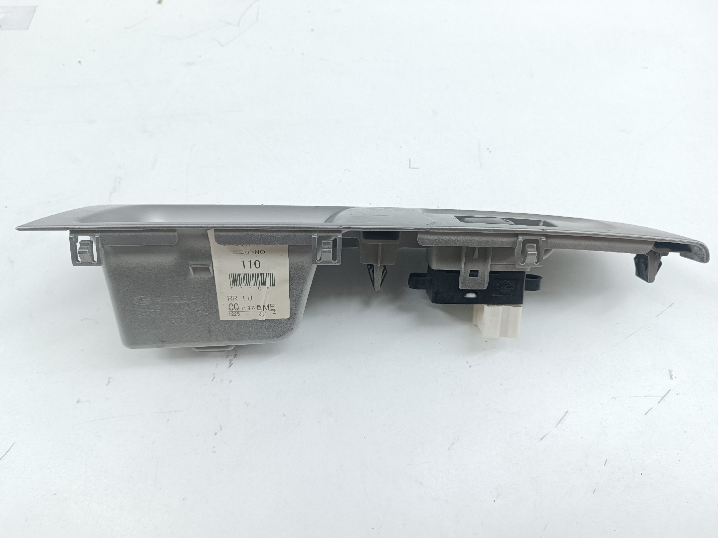 Comutador de vidro traseiro direito SUBARU IMPREZA três volumes (GJ_) | 11 -  Imagem-2
