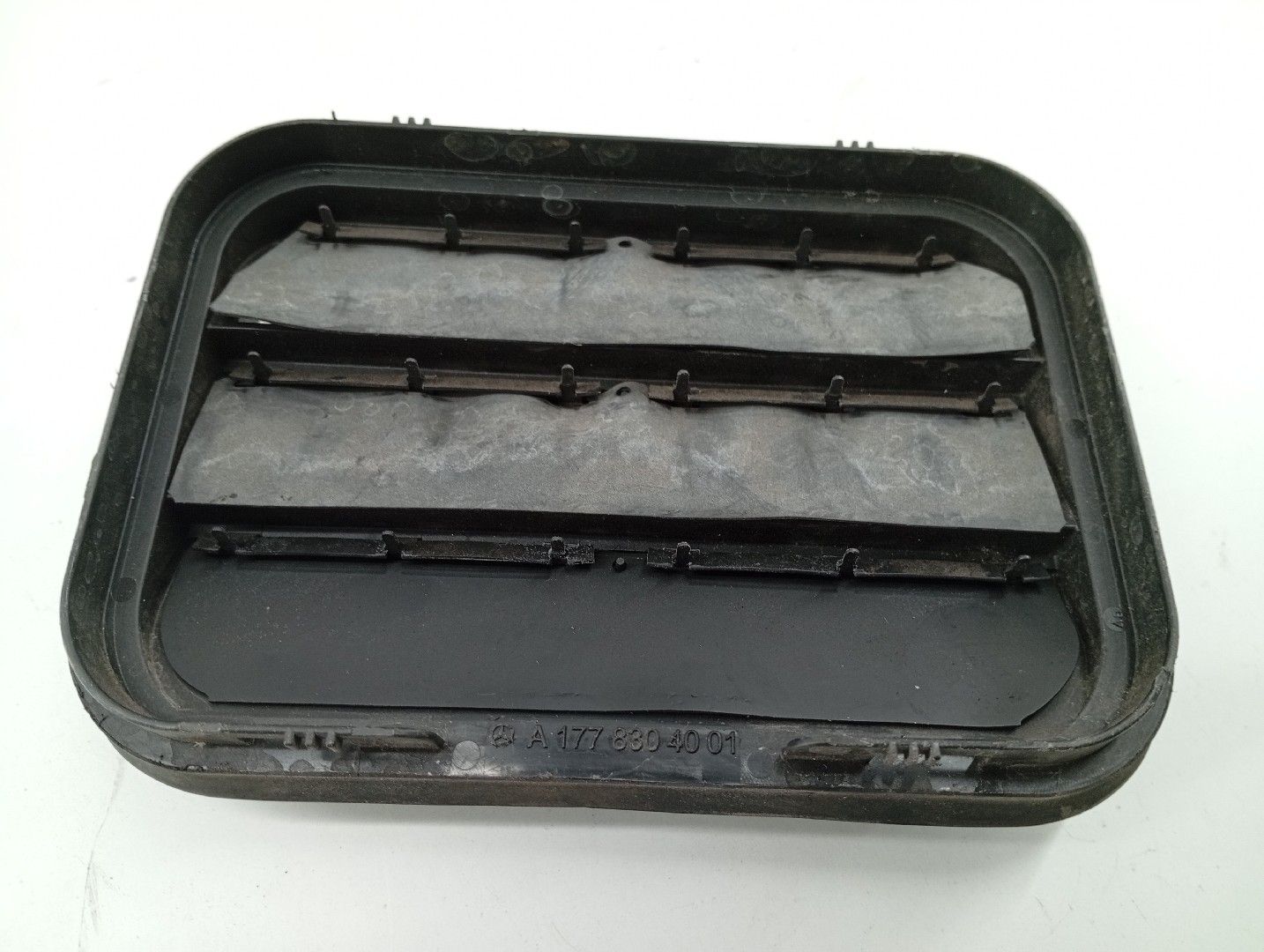 Painel de Ventilação da Carroceria MERCEDES-BENZ A-CLASS (W177) | 18 - 