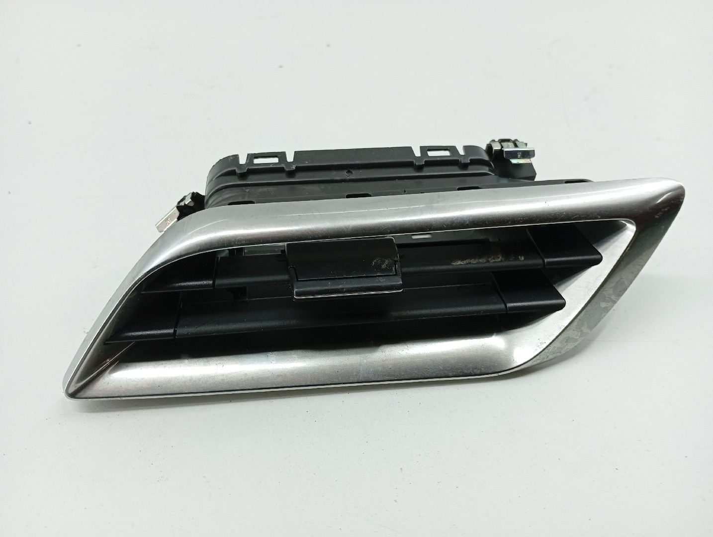 Difusor de ar PEUGEOT 3008 2º FASE