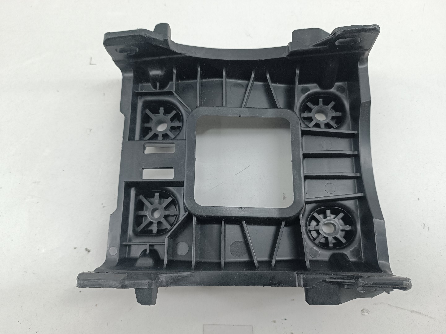 Moldura de consola central PEUGEOT 5008 II | 16 -  Imagem-1