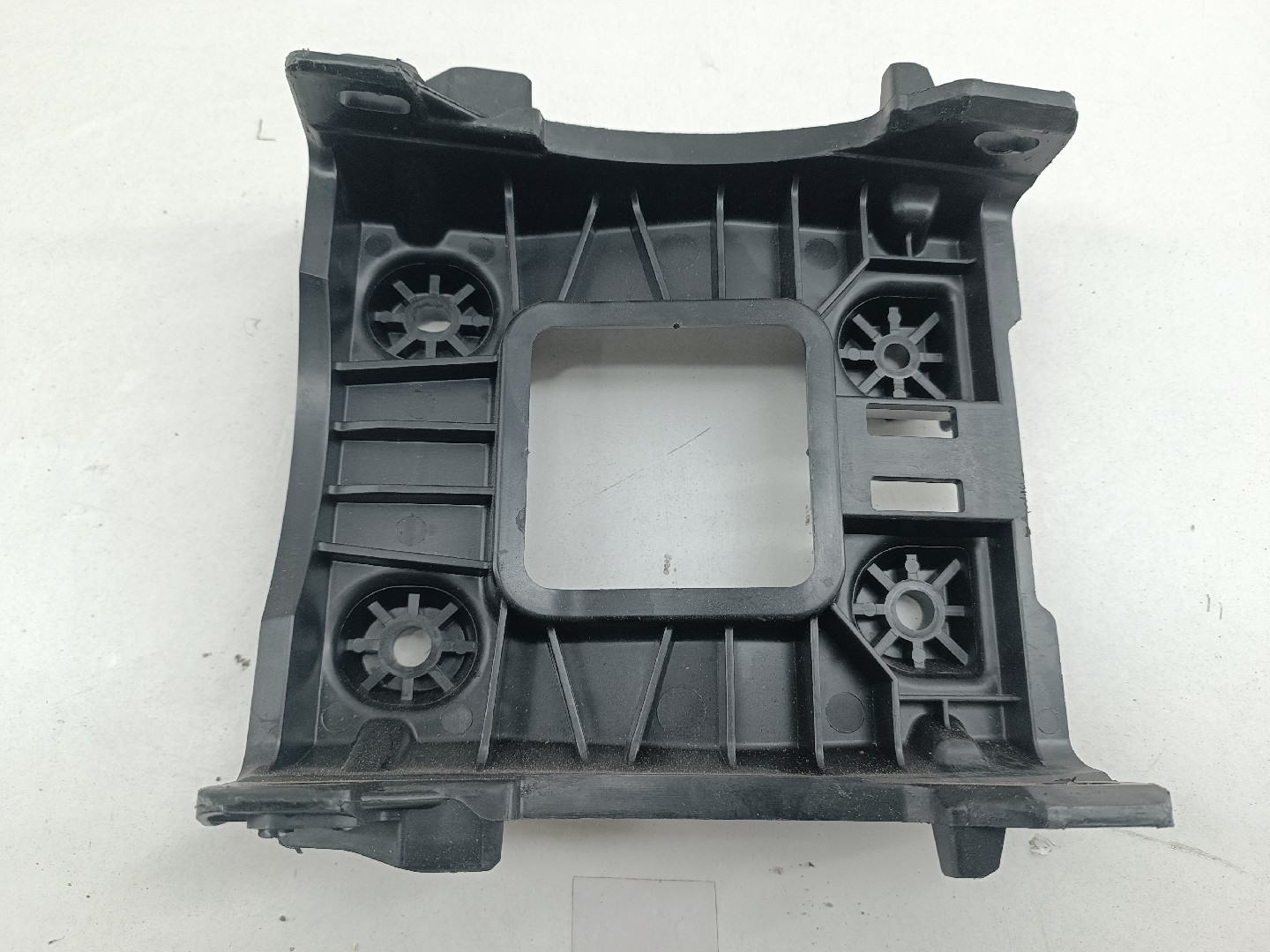 Moldura de consola central PEUGEOT 5008 II | 16 - 