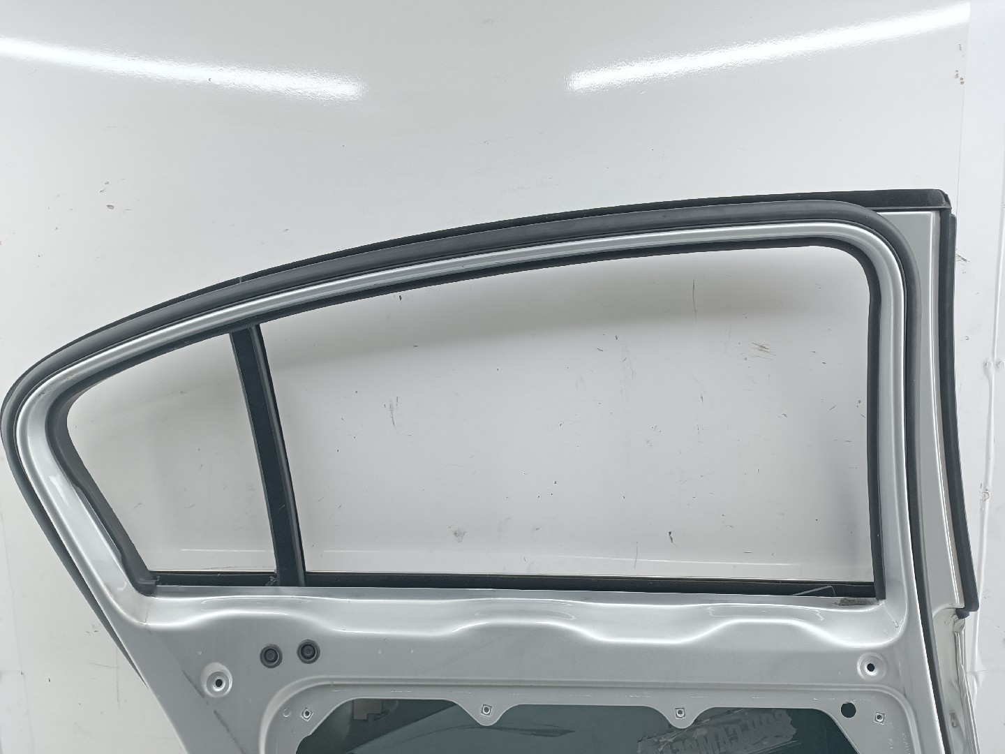 Porta Traseira Esquerda VOLKSWAGEN PASSAT (3C2) | 05 - 10 Imagem-3