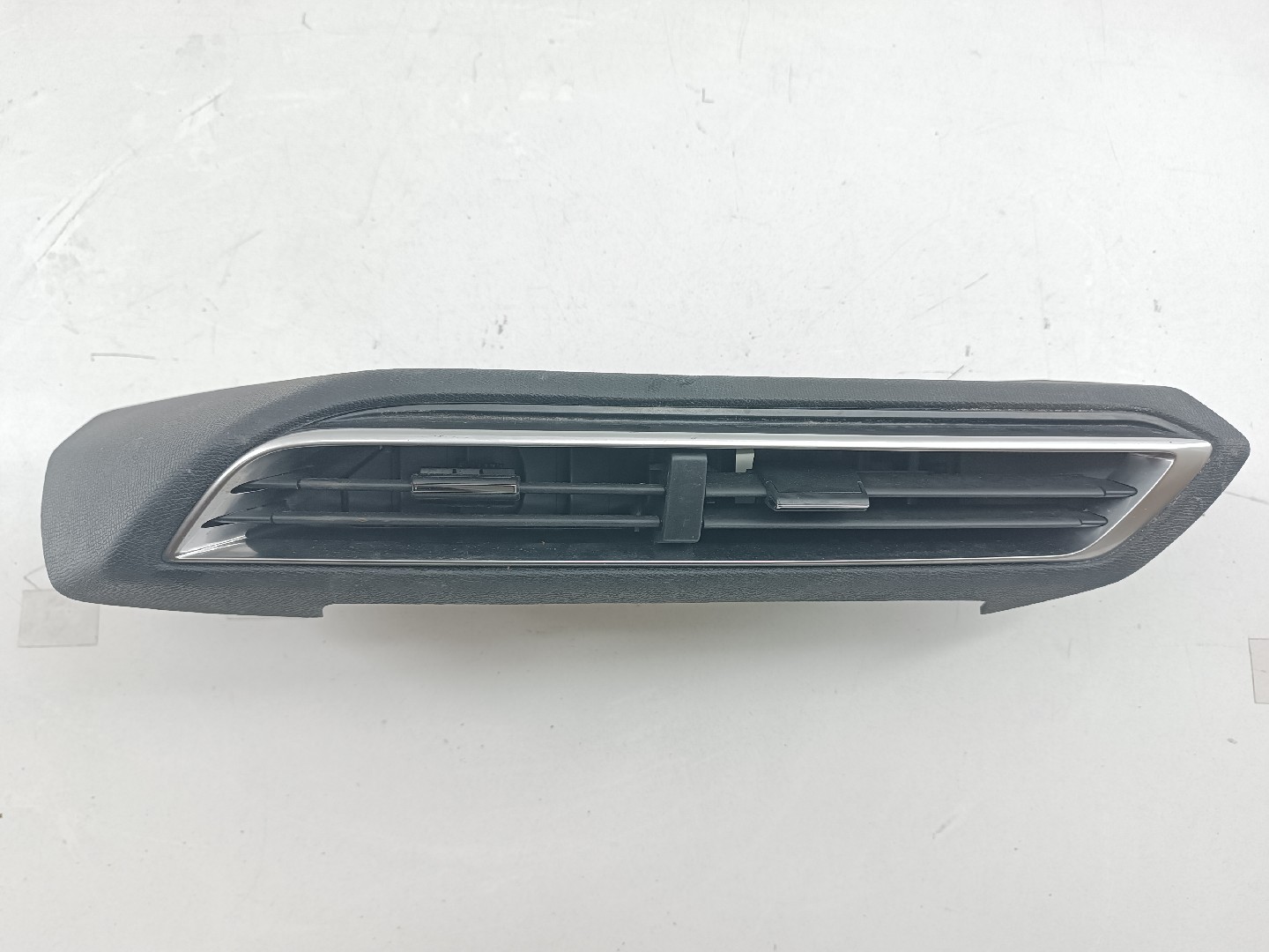 Difusor de ar PEUGEOT 5008 II | 16 -  Imagem-5